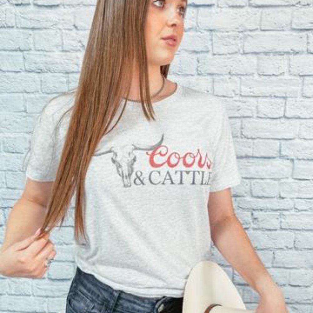 COORS & CATTLE Handmade Graphic Tee - Picture 3 of 4